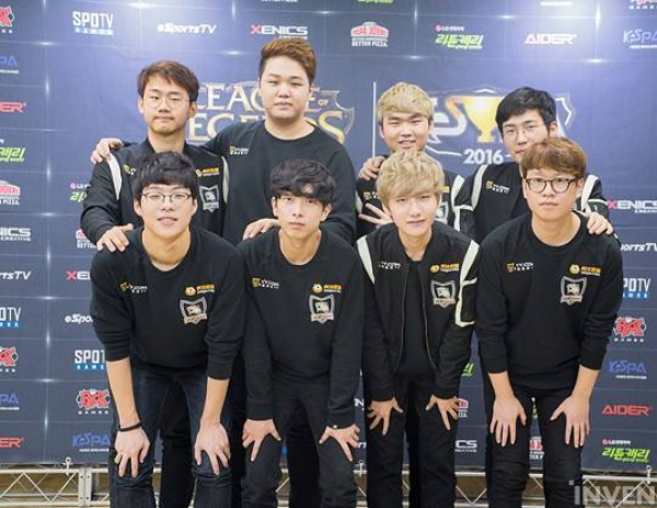 曝法國足協正考慮解雇德尚 歐洲杯成績是主因.