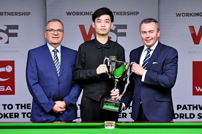 记者称劳塔罗没进FIFA年度最佳候选是笑话.